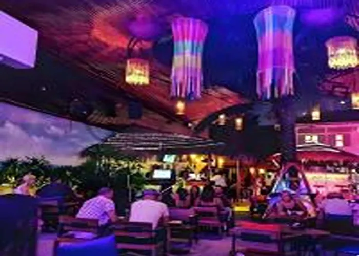 The Hidden Khaosen เดอะ ฮิดเด้น ตรอกข้าวสาร Bangkok